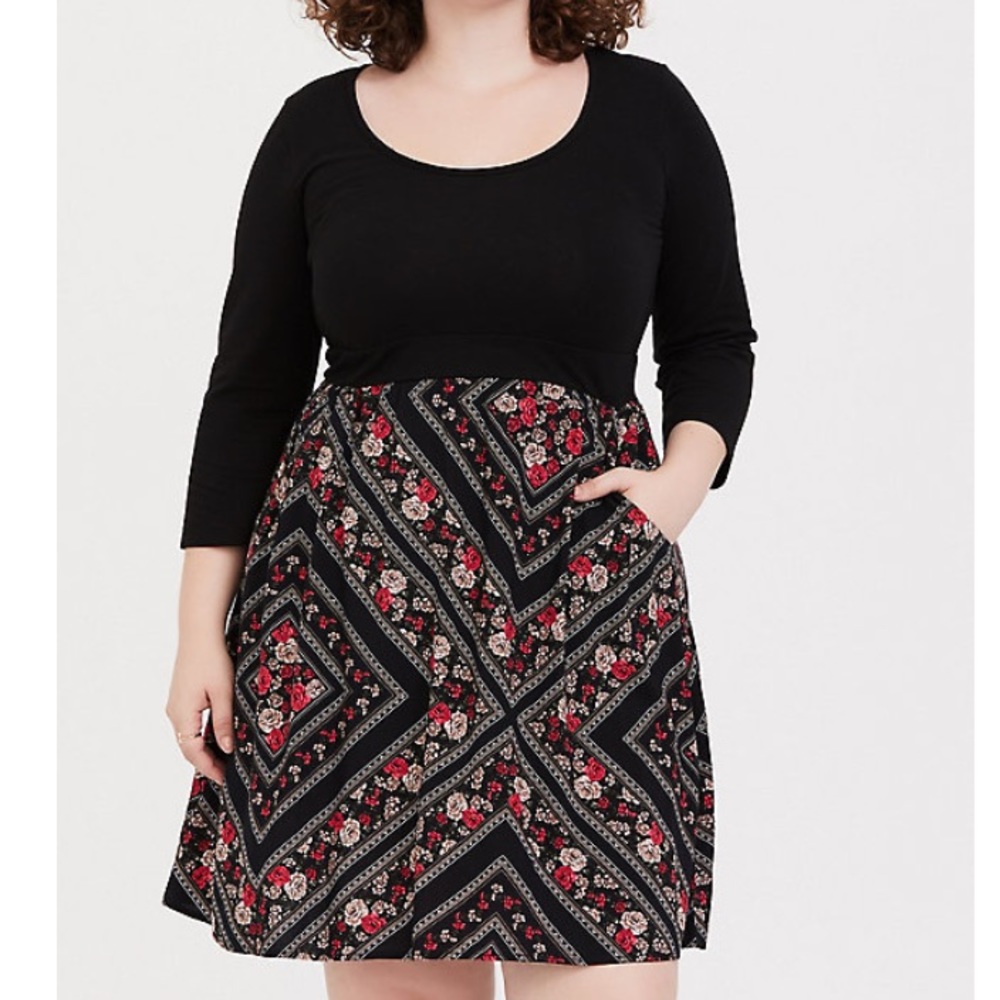 Torrid skater dress NWT!